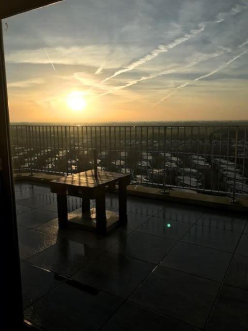 Penthouse Met Zeezicht En 2 Terrassen Apartment Миделкерке Екстериор снимка